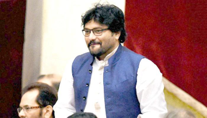 केंद्रीय मंत्री बाबुल सुप्रियो के काफिले पर हमला से तनावपूर्ण माहौल केंद्रीय मंत्री बाबुल सुप्रियो के काफिले पर हमला से तनावपूर्ण माहौल
