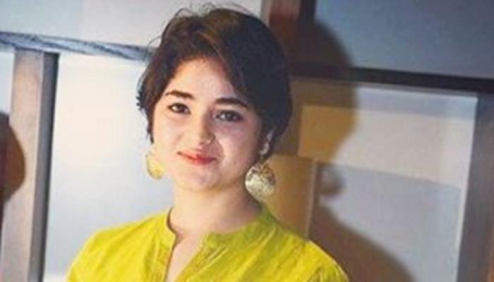 'दंगल' फेम जायरा वसीम ने खेल मंत्री विजय गोयल पर साधा निशाना 'दंगल' फेम जायरा वसीम ने खेल मंत्री विजय गोयल पर साधा निशाना