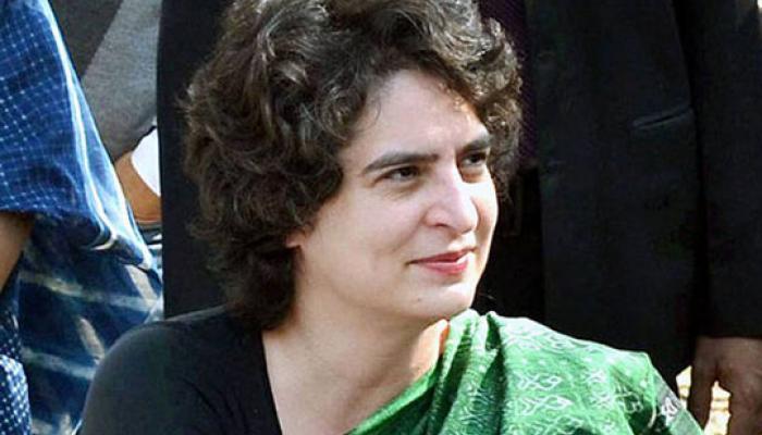 सोनिया गांधी की रायबरेली सीट से 2019 का लोकसभा चुनाव लड़ सकती हैं प्रियंका गांधी? कांग्रेस ने भावी भूमिका पर साधी चुप्पी सोनिया गांधी की रायबरेली सीट से 2019 का लोकसभा चुनाव लड़ सकती हैं प्रियंका गांधी? कांग्रेस ने भावी भूमिका पर साधी चुप्पी