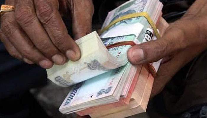 चुनावी राज्यों में 104 करोड़ रुपये नकद, 46 करोड़ रुपये के मादक पदार्थ और शराब जब्त चुनावी राज्यों में 104 करोड़ रुपये नकद, 46 करोड़ रुपये के मादक पदार्थ और शराब जब्त
