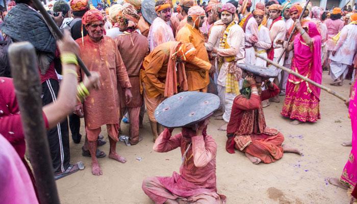 बरसाना की लठ्ठमार होली से परवान चढ़ेगी मथुरा की होली बरसाना की लठ्ठमार होली से परवान चढ़ेगी मथुरा की होली