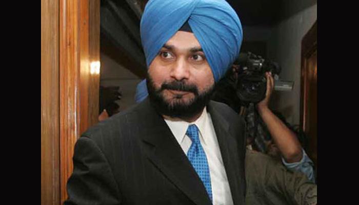 'केजरीवाल की नीयत में खोट, पंजाब का नहीं अपना विकास चाहते हैं': नवजोत सिंह सिद्धू 'केजरीवाल की नीयत में खोट, पंजाब का नहीं अपना विकास चाहते हैं': नवजोत सिंह सिद्धू