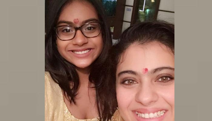 PICS : बॉलीवुड में बेटी के आने पर काजोल ने दिया ये जवाब PICS : बॉलीवुड में बेटी के आने पर काजोल ने दिया ये जवाब