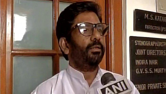रविंद्र गायकवाड़ मामला: एयर इंडिया ने दिल्ली पुलिस को लिखा पत्र, पूछा- FIR पर कोई कार्रवाई क्यों नहीं की गई रविंद्र गायकवाड़ मामला: एयर इंडिया ने दिल्ली पुलिस को लिखा पत्र, पूछा- FIR पर कोई कार्रवाई क्यों नहीं की गई
