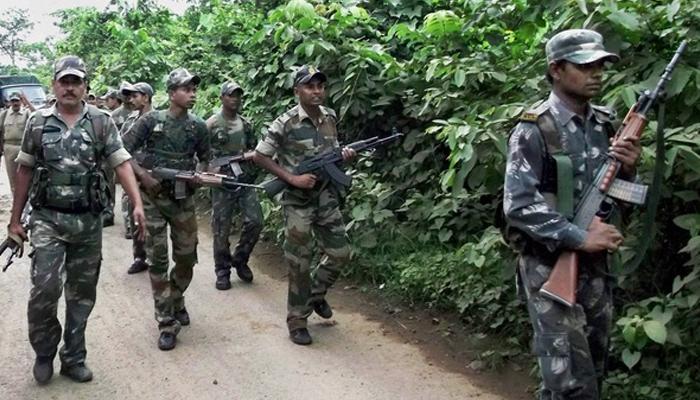 नक्सलियों पर नकेल: मोदी सरकार का ख़ुफ़िया नेटवर्क को मज़बूत करने पर ज़ोर, CRPF ने नहीं किया SOP का पालन नक्सलियों पर नकेल: मोदी सरकार का ख़ुफ़िया नेटवर्क को मज़बूत करने पर ज़ोर, CRPF ने नहीं किया SOP का पालन