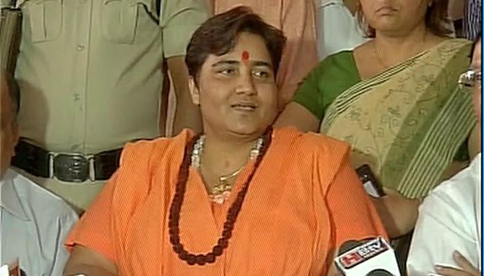 साध्वी प्रज्ञा ठाकुर ने कहा, 'मैं सौ फीसदी निर्दोष हूं, कांग्रेस सरकार ने षड्यंत्र के तहत फंसाया' साध्वी प्रज्ञा ठाकुर ने कहा, 'मैं सौ फीसदी निर्दोष हूं, कांग्रेस सरकार ने षड्यंत्र के तहत फंसाया'