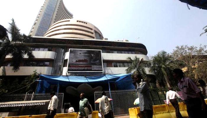 सेंसेक्स में 111 अंकों की गिरावट 30,000 के नीचे हुआ बंद सेंसेक्स में 111 अंकों की गिरावट 30,000 के नीचे हुआ बंद