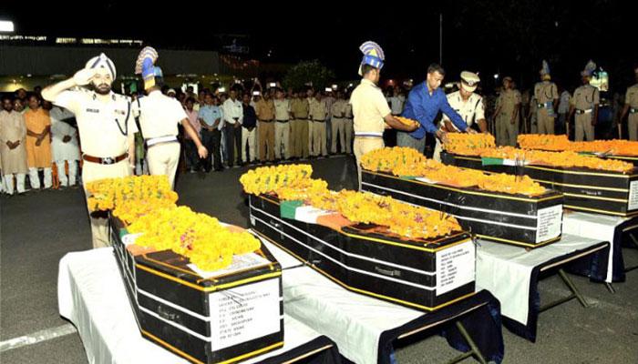 शानदार पहल को सलाम, शहीदों के परिवार को गोद लेंगे IAS अधिकारी शानदार पहल को सलाम, शहीदों के परिवार को गोद लेंगे IAS अधिकारी