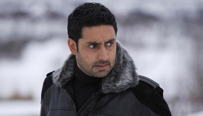 OMG! लड़की बनकर क्लर्क की परीक्षा देने की तैयारी में थे अभिषेक बच्चन OMG! लड़की बनकर क्लर्क की परीक्षा देने की तैयारी में थे अभिषेक बच्चन