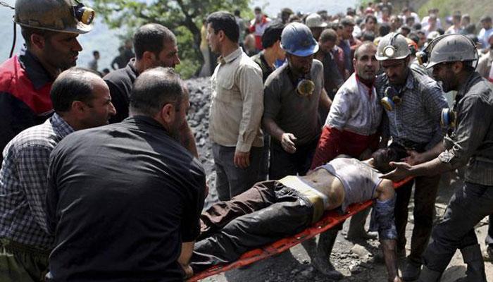 ईरान में खदान विस्फोट में 35 की मौत, मिथेन गैस की वजह से हुआ धमाका ईरान में खदान विस्फोट में 35 की मौत, मिथेन गैस की वजह से हुआ धमाका