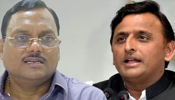 यादव सिंह को बचाने के लिए अखिलेश सरकार ने खर्चे थे 21 लाख यादव सिंह को बचाने के लिए अखिलेश सरकार ने खर्चे थे 21 लाख