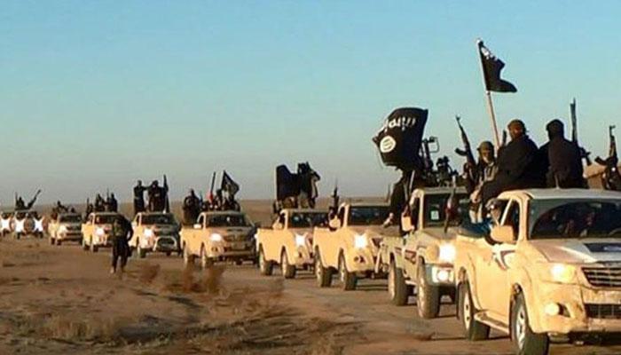 मध्य सीरिया में ISIS के हमले में 50 से अधिक की मौत, अधिकतर के सिर काटे मध्य सीरिया में ISIS के हमले में 50 से अधिक की मौत, अधिकतर के सिर काटे