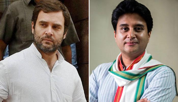 राहुल गांधी कर सकते हैं मोदी की बराबरी, 2019 में कांग्रेस बनाएगी केंद्र में सरकार: ज्योतिरादित्य राहुल गांधी कर सकते हैं मोदी की बराबरी, 2019 में कांग्रेस बनाएगी केंद्र में सरकार: ज्योतिरादित्य