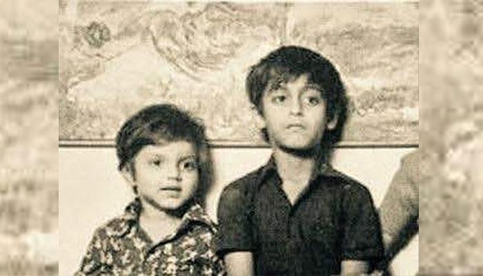 क्या इन दोनों एक्टर को पहचान सकते हैं आप? एक सुपरस्टार है, तो दूसरा उसका भाई है... क्या इन दोनों एक्टर को पहचान सकते हैं आप? एक सुपरस्टार है, तो दूसरा उसका भाई है...