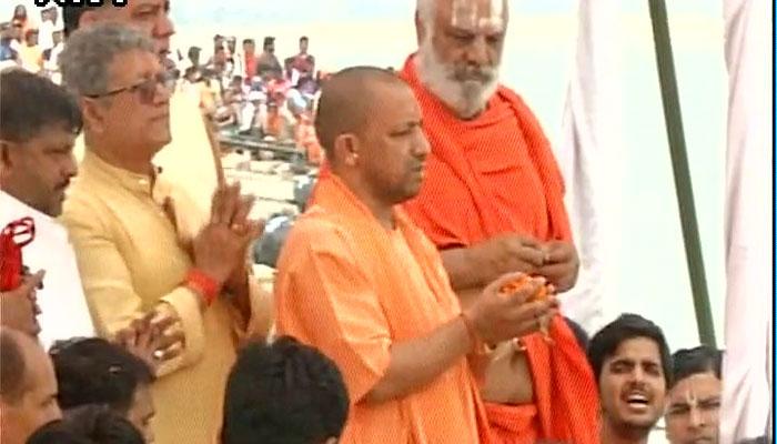 अयोध्या विवाद बातचीत से हल हो, कुछ मुस्लिम संगठन भी राममंदिर के पक्ष में: योगी आदित्यनाथ अयोध्या विवाद बातचीत से हल हो, कुछ मुस्लिम संगठन भी राममंदिर के पक्ष में: योगी आदित्यनाथ