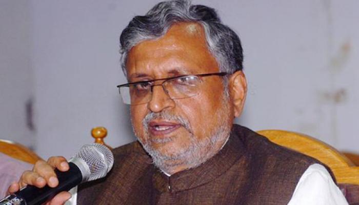 सुशील मोदी बोले- मुझे हराने के लिए तेज प्रताप कर रहे 'तंत्र साधना' सुशील मोदी बोले- मुझे हराने के लिए तेज प्रताप कर रहे 'तंत्र साधना'