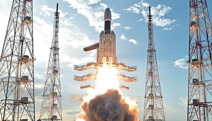 भारत के सबसे भारी रॉकेट से जीसैट-19 का सफल प्रक्षेपण, संचार उपग्रह के लिए बने आत्मनिर्भर भारत के सबसे भारी रॉकेट से जीसैट-19 का सफल प्रक्षेपण, संचार उपग्रह के लिए बने आत्मनिर्भर