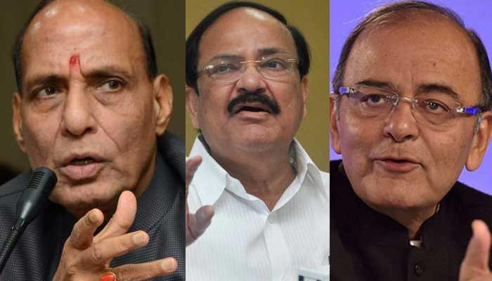 राजनाथ, जेटली और वेंकैया तय करेंगे NDA का राष्ट्रपति उम्मीदवार ! राजनाथ, जेटली और वेंकैया तय करेंगे NDA का राष्ट्रपति उम्मीदवार !