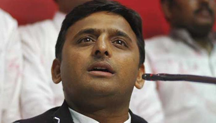 अखिलेश की इफ्तार पार्टी में नहीं शामिल हुए मुलायम, शिवपाल और आजम अखिलेश की इफ्तार पार्टी में नहीं शामिल हुए मुलायम, शिवपाल और आजम