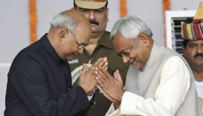 राष्ट्रपति चुनाव : जेडीयू ने रामनाथ कोविंद को समर्थन देने का ऐलान किया राष्ट्रपति चुनाव : जेडीयू ने रामनाथ कोविंद को समर्थन देने का ऐलान किया