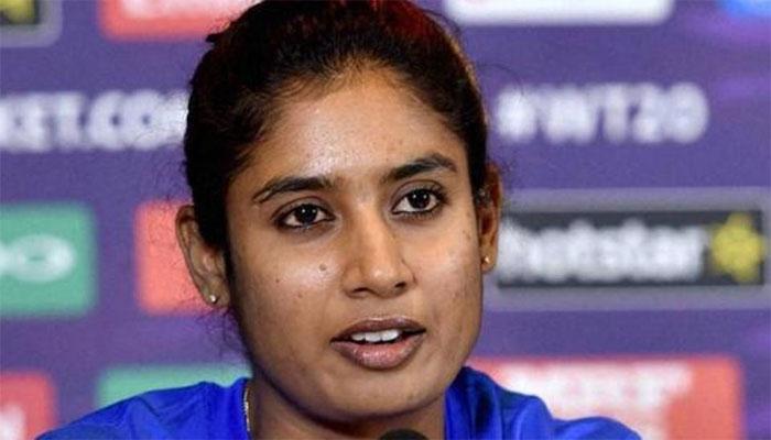मिताली राज ने पत्रकार से पूछा, क्या आप पुरुष क्रिकेट खिलाड़ियों से भी यही सवाल करते हैं? मिताली राज ने पत्रकार से पूछा, क्या आप पुरुष क्रिकेट खिलाड़ियों से भी यही सवाल करते हैं?