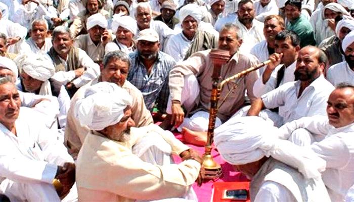 सरकार से आश्वासन के बाद जाट आंदोलन समाप्त सरकार से आश्वासन के बाद जाट आंदोलन समाप्त