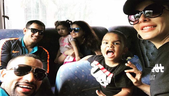 PICS : धोनी की जीवा और धवन के जोरावर की वेस्टइंडीज में मौज-मस्ती PICS : धोनी की जीवा और धवन के जोरावर की वेस्टइंडीज में मौज-मस्ती