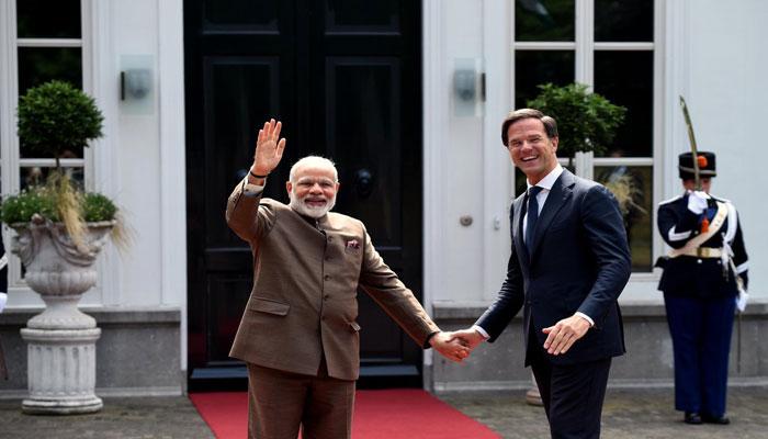 नीदरलैंड के पीएम ने हिंदी में TWEET करके किया मोदी का स्वागत नीदरलैंड के पीएम ने हिंदी में TWEET करके किया मोदी का स्वागत