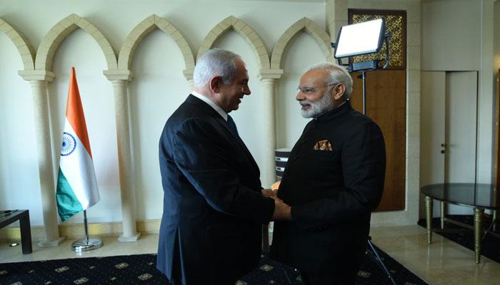 योग करना चाहता हूं, मोदी ने मुझे आसान लेवल से शुरू करने को कहा है : नेतन्याहू योग करना चाहता हूं, मोदी ने मुझे आसान लेवल से शुरू करने को कहा है : नेतन्याहू