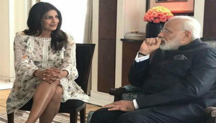 मां ने किया खुलासा, पीएम से मिलते समय प्रियंका ने क्यों पहनी थी छोटी ड्रेस मां ने किया खुलासा, पीएम से मिलते समय प्रियंका ने क्यों पहनी थी छोटी ड्रेस