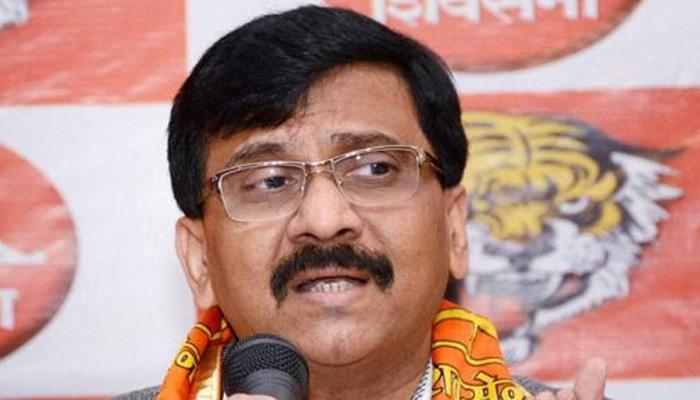 सोनिया जी, याकूब की फांसी का विरोध करने वाले को आपने उम्मीदवार बना दिया : शिवसेना सोनिया जी, याकूब की फांसी का विरोध करने वाले को आपने उम्मीदवार बना दिया : शिवसेना