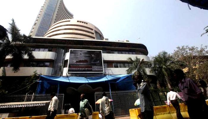 सेंसेक्स में इस साल की सबसे बड़ी गिरावट, आईटीसी का शेयर 13 प्रतिशत लुढ़का सेंसेक्स में इस साल की सबसे बड़ी गिरावट, आईटीसी का शेयर 13 प्रतिशत लुढ़का