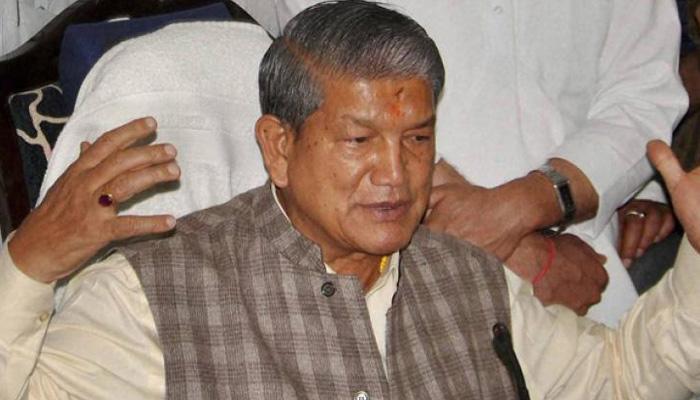 सड़क हादसे में बाल-बाल बचे उत्तराखंड के पूर्व सीएम हरीश रावत सड़क हादसे में बाल-बाल बचे उत्तराखंड के पूर्व सीएम हरीश रावत