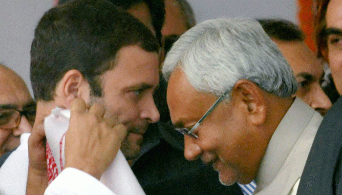 पीएम मोदी की डिनर पार्टी में शरीक होंगे नीतीश, सोनिया-राहुल से भी करेंगे मुलाकात पीएम मोदी की डिनर पार्टी में शरीक होंगे नीतीश, सोनिया-राहुल से भी करेंगे मुलाकात