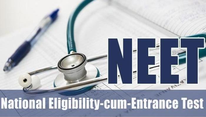 सुप्रीम कोर्ट ने सीबीएसई से पूछा, बताएं NEET परीक्षा में कैसे होंगे एक समान प्रश्नपत्र सुप्रीम कोर्ट ने सीबीएसई से पूछा, बताएं NEET परीक्षा में कैसे होंगे एक समान प्रश्नपत्र
