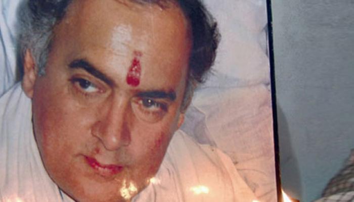 राजीव गांधी हत्याकांड: केंद्र ने कहा, उम्रकैद की सजा पाये दो कैदी समय से पहले रिहाई के हकदार नहीं राजीव गांधी हत्याकांड: केंद्र ने कहा, उम्रकैद की सजा पाये दो कैदी समय से पहले रिहाई के हकदार नहीं
