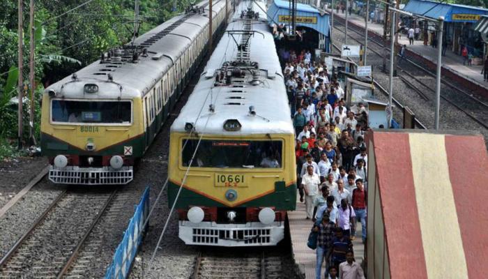 बिना शौचालय की ट्रेन और यातना में बदला सफर बिना शौचालय की ट्रेन और यातना में बदला सफर