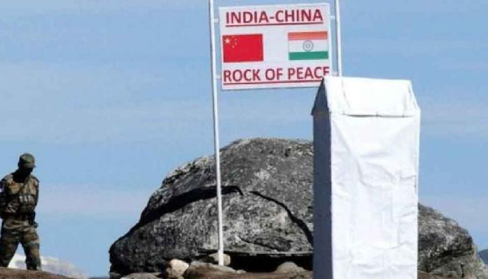 डोकलाम तनाव पर अमेरिकी कांग्रेस रिपोर्ट, चीन-भारत में संघर्ष के खुलकर बढ़ने की गुंजाइश डोकलाम तनाव पर अमेरिकी कांग्रेस रिपोर्ट, चीन-भारत में संघर्ष के खुलकर बढ़ने की गुंजाइश