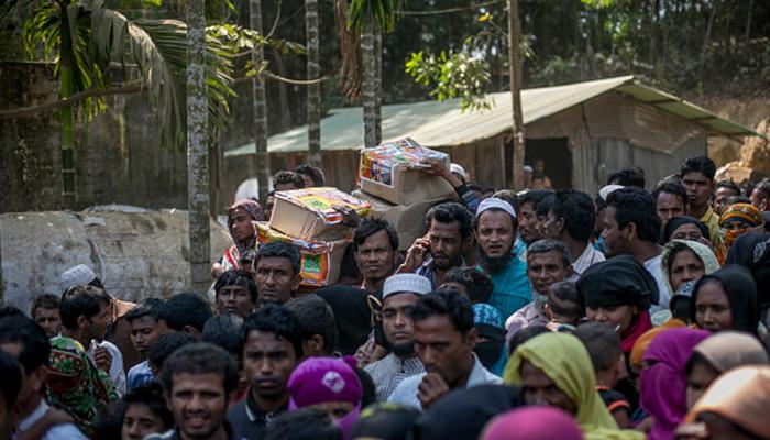 रोहिंग्या मुस्लिमों को वापस भेजने के मुद्दे पर सुप्रीम कोर्ट ने केंद्र से मांगा जवाब रोहिंग्या मुस्लिमों को वापस भेजने के मुद्दे पर सुप्रीम कोर्ट ने केंद्र से मांगा जवाब