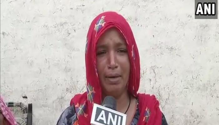 गुरुग्राम छात्र हत्या : कंडक्टर के परिजनों के आरोप, पहले उसे पीटा, फिर लिए झूठे बयान गुरुग्राम छात्र हत्या : कंडक्टर के परिजनों के आरोप, पहले उसे पीटा, फिर लिए झूठे बयान