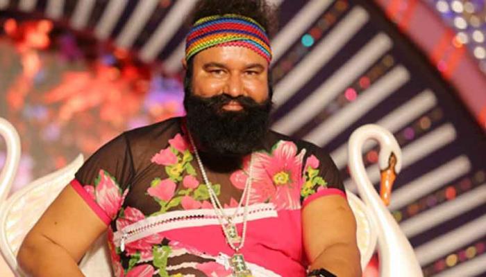 डेरा प्रमुख का सहयोगी गिरफ्तार, पुलिस को हनीप्रीत के बारे में सुराग की उम्मीद डेरा प्रमुख का सहयोगी गिरफ्तार, पुलिस को हनीप्रीत के बारे में सुराग की उम्मीद