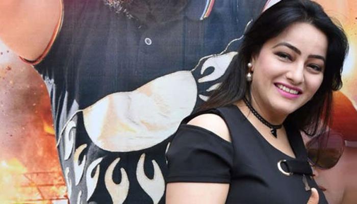 हनीप्रीत के पंजाब में छुपे होने पर सरकार ने दी ये सफाई हनीप्रीत के पंजाब में छुपे होने पर सरकार ने दी ये सफाई