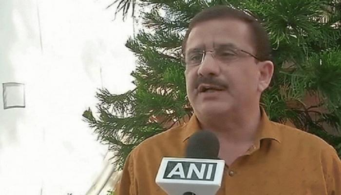 यूपी के मंत्री मोहसिन रजा का बयान राम मंदिर निर्माण में बाधा : वसीम रिजवी यूपी के मंत्री मोहसिन रजा का बयान राम मंदिर निर्माण में बाधा : वसीम रिजवी