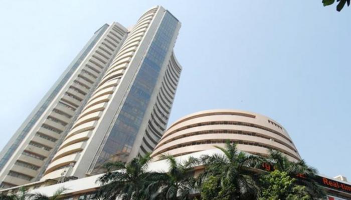 ऑलटाइम हाई पर खुला सेंसेक्स, निफ्टी भी पहली बार 10350 के पार ऑलटाइम हाई पर खुला सेंसेक्स, निफ्टी भी पहली बार 10350 के पार