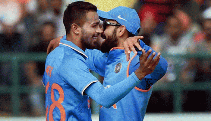 कोहली ने आखिरी ओवर देकर जताया विश्वास और हार्दिक ने नहीं किया निराश कोहली ने आखिरी ओवर देकर जताया विश्वास और हार्दिक ने नहीं किया निराश