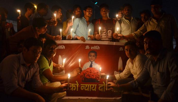 प्रद्युम्न मर्डर केस: CBI का गुड़गांव पुलिस पर गंभीर आरोप, सबूतों से हुई थी छेड़छाड़ प्रद्युम्न मर्डर केस: CBI का गुड़गांव पुलिस पर गंभीर आरोप, सबूतों से हुई थी छेड़छाड़
