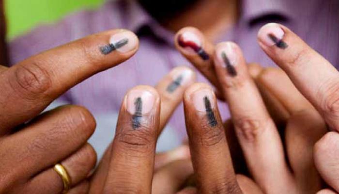 तमिलनाडु: जयललिता के निधन से खाली हुई आरके नगर सीट पर 21 दिसंबर को होगा चुनाव तमिलनाडु: जयललिता के निधन से खाली हुई आरके नगर सीट पर 21 दिसंबर को होगा चुनाव