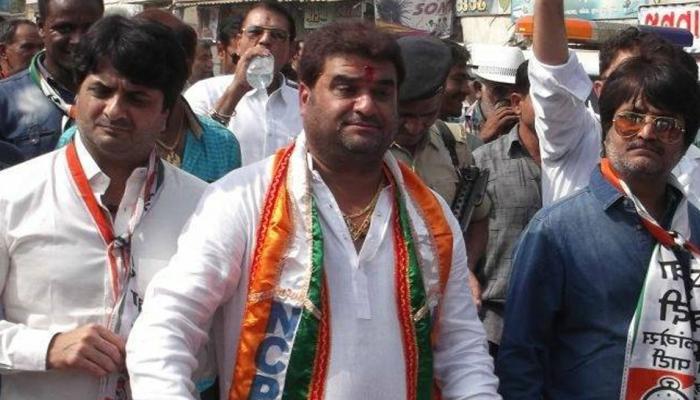 गुजरात: चुनाव जीतने के 3 दिन बाद ही गिरफ्तार हुए NCP के इकलौते विधायक गुजरात: चुनाव जीतने के 3 दिन बाद ही गिरफ्तार हुए NCP के इकलौते विधायक