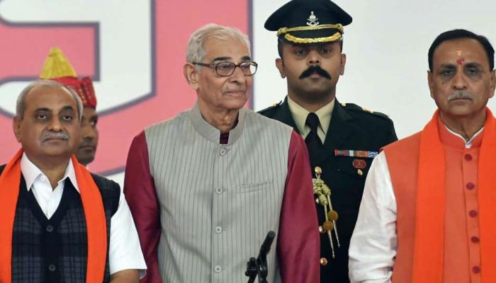 नितिन पटेल के समर्थन में पाटीदार नेताओं ने की मेहसाना बंद की घोषणा नितिन पटेल के समर्थन में पाटीदार नेताओं ने की मेहसाना बंद की घोषणा