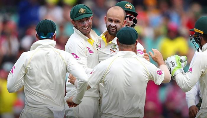 ASHES Series : पांचवें टेस्ट में ऑस्ट्रेलिया की जीत के बीच बस रूट हैं दीवार ASHES Series : पांचवें टेस्ट में ऑस्ट्रेलिया की जीत के बीच बस रूट हैं दीवार